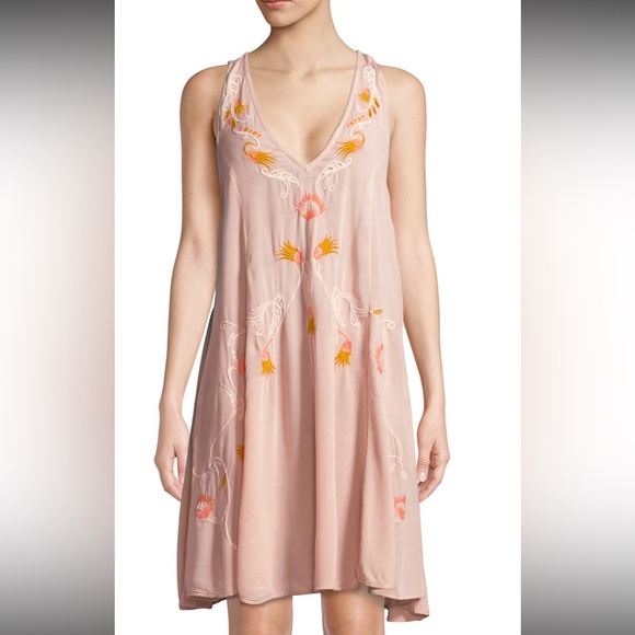 Free People Adelaide festival slip dress Blush XS NWOT - Picture 5 of 16
